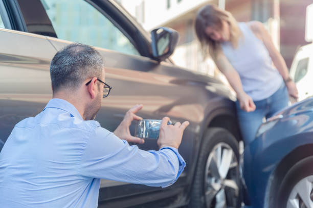 Professional Full Coverage Car Insurance technician working in Greenville, IL